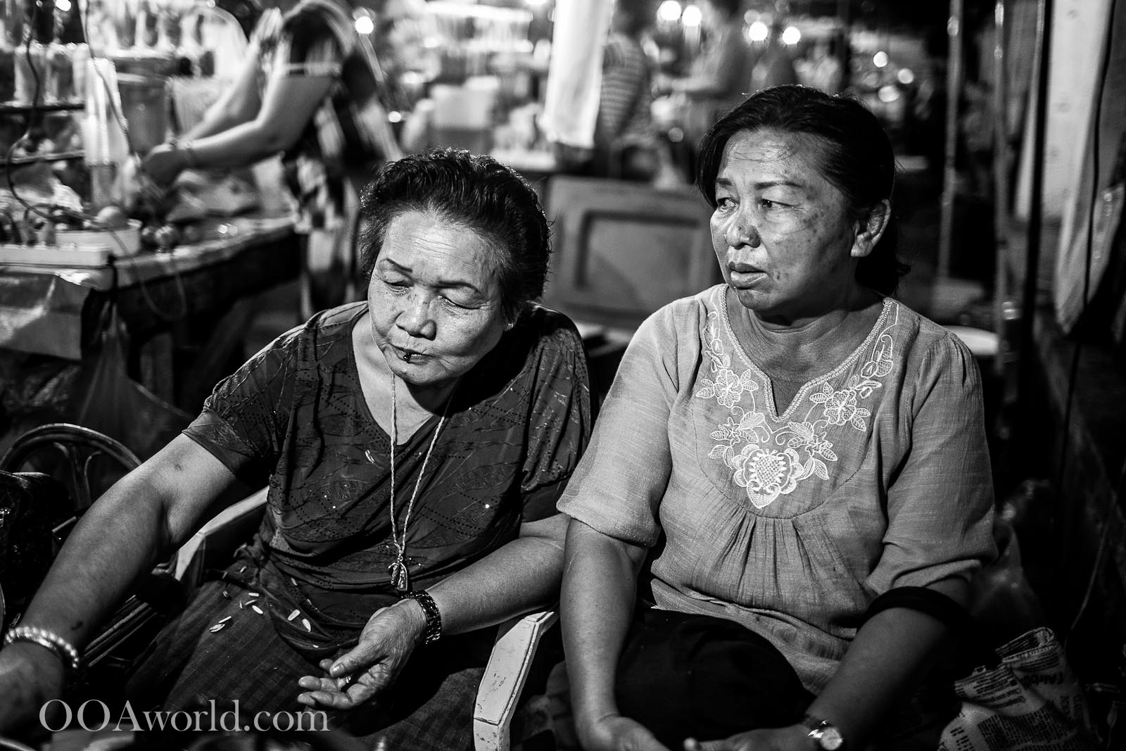 Luang Prabang Night Market, Photo Series and Video, Laos - OOAworld